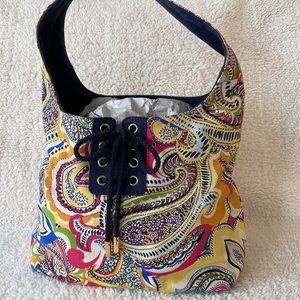 Tommy Hilfiger Bucket Purse